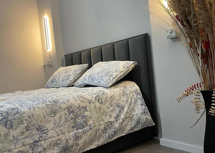 Cozy Studio-bllok ティラナ